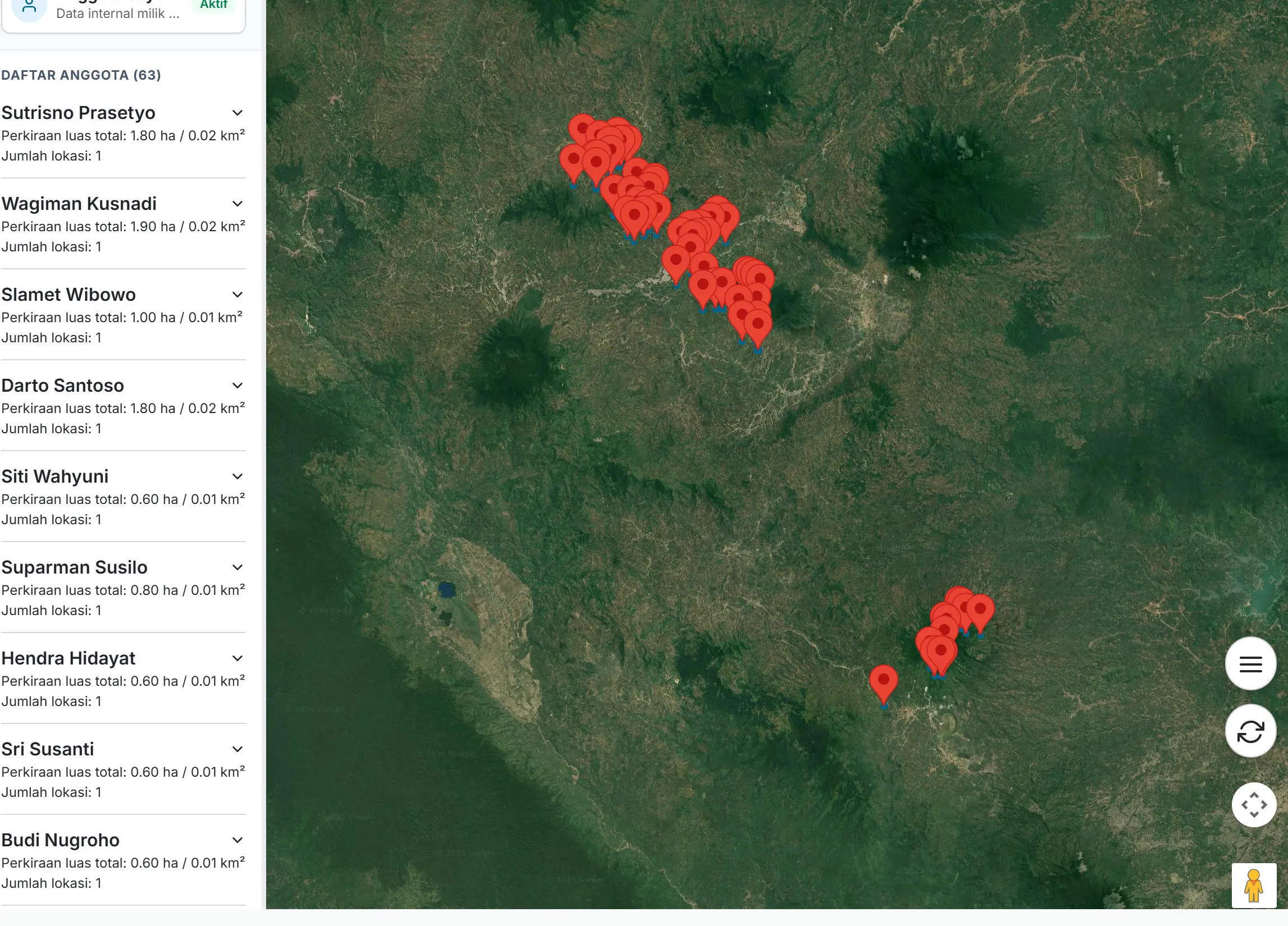 Satellite map with red pins on members’ coffee gardens in West Lampung, next to a list of members and plot sizes