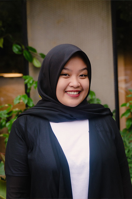 PasarMIKRO - Nadia Tsabita Husna, Social Media Specialist